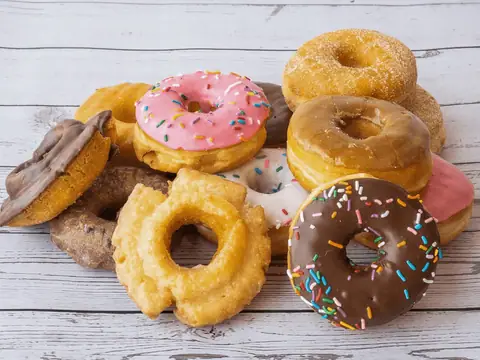 Mag's Donut and Bagel in Irvine, CA