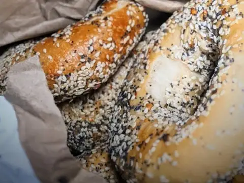 Wham Bam Bagels St Elmo
