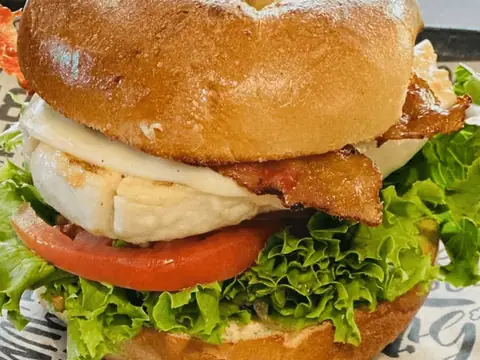 Mary’s Bagel Cafe’