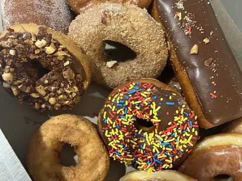 John's Donuts in St Louis, MO