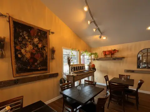 Rustika Cafe and Bakery