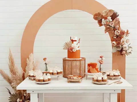 Feathers & Frosting