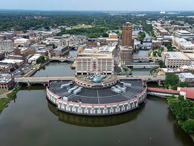 Aurora, Illinois