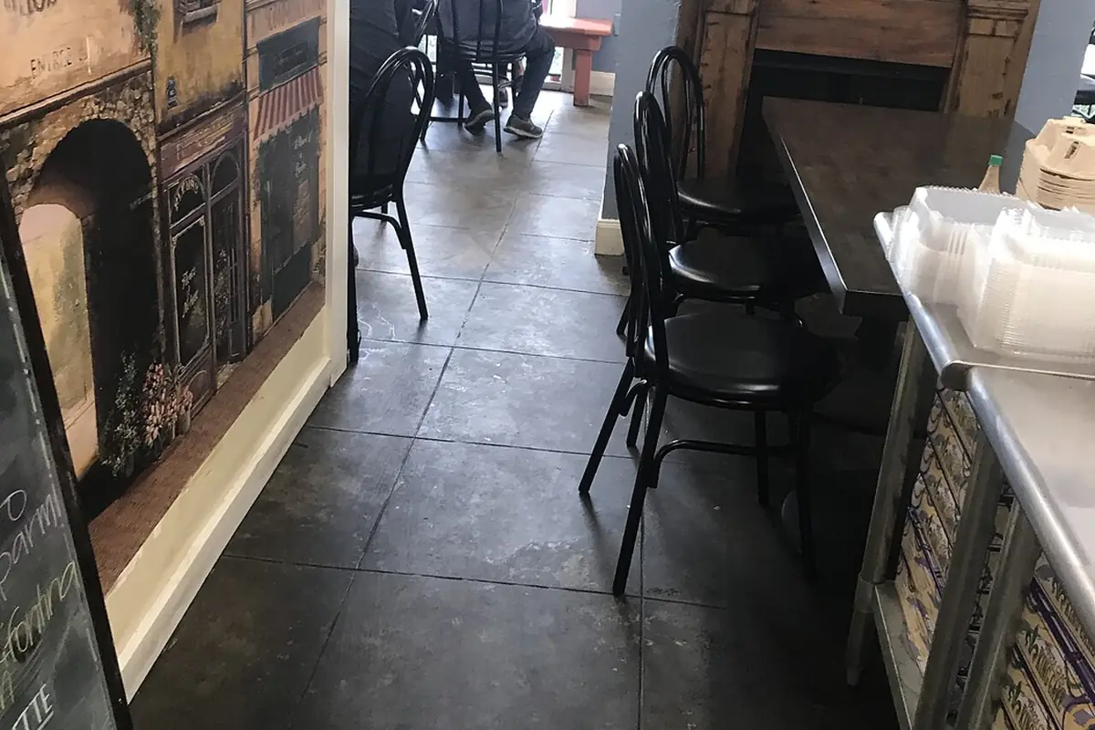 Tartine New Orleans - Bakery cafe - interior, 11 January 2024 - Aisle — illustrative photo