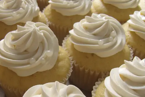 Simply Cupcakes