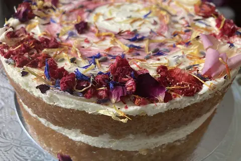 Summer Berry - Vegan and Gluten Free Cake — illustrative photo