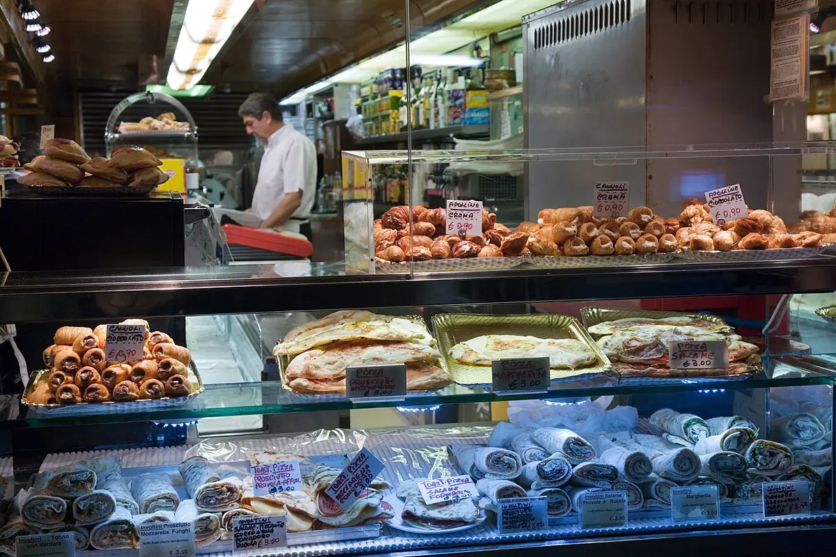 Venice - Pastry and sandwich shop - 4004 — illustrative photo