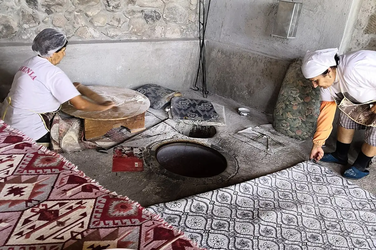 Goght, lavash bakery (1) — illustrative photo