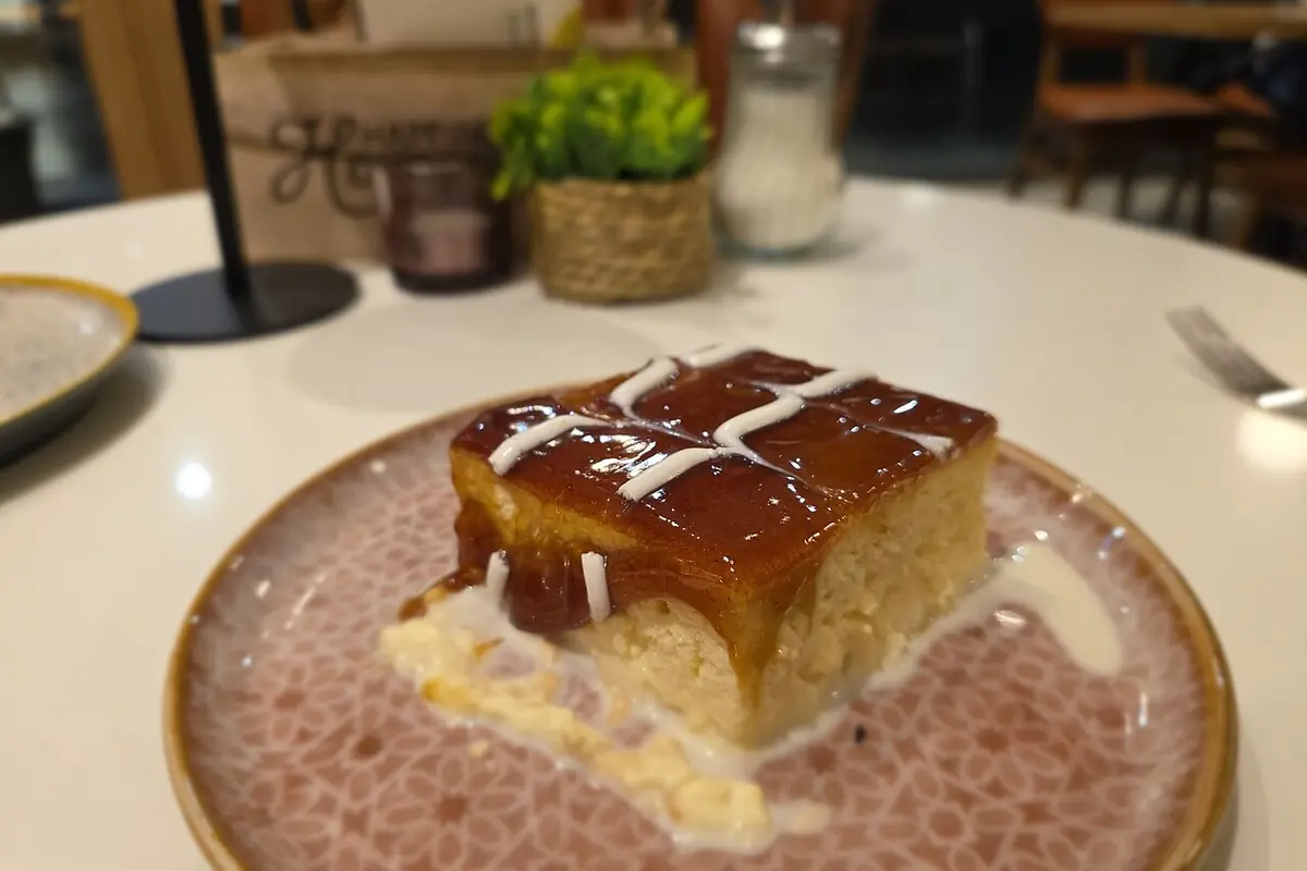 Tres leches cake, Germany — illustrative photo
